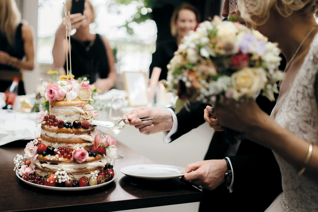 Zollenspieker_Hochzeit_Torte-01_1200x800